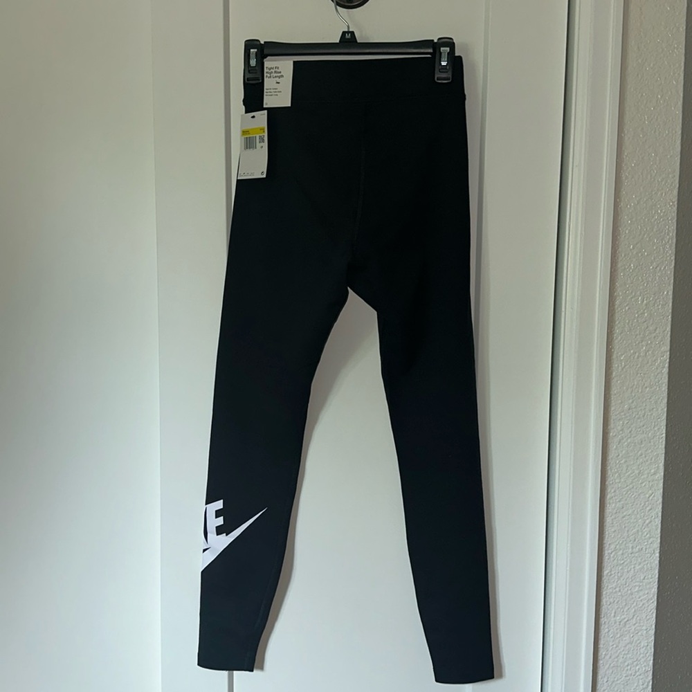 Nike leggings